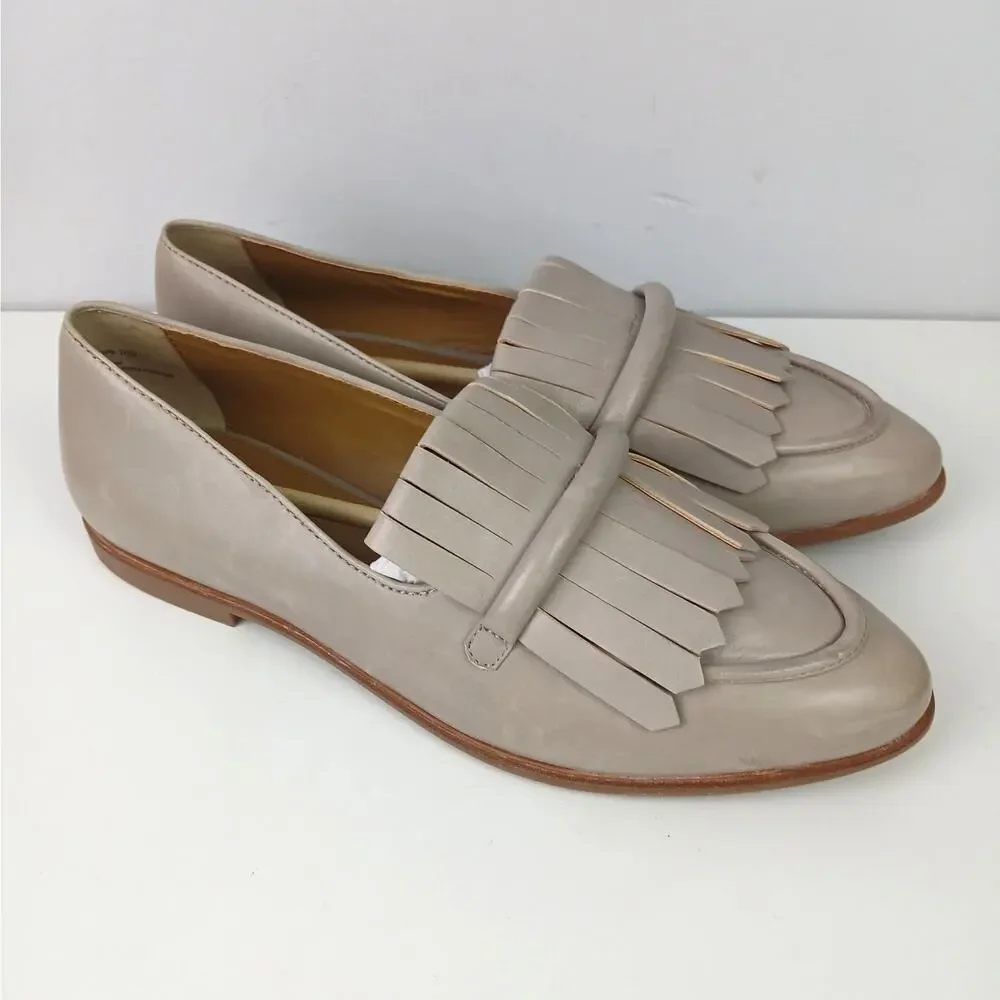 G.H. Bass Women's SZ 10 Genuine Leather Hope Kiltie Fringe Loafers In Beige NEW